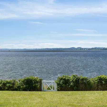 Lovely In With Sauna